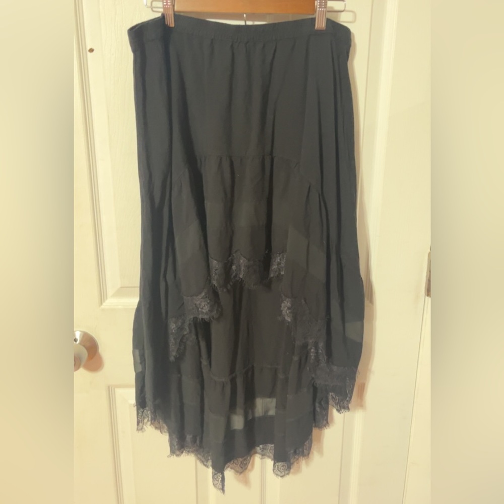 black high low lace trimmed skirt